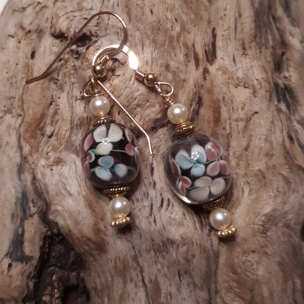 Flowers! Floral Lampwork Beaded Gold Earrings